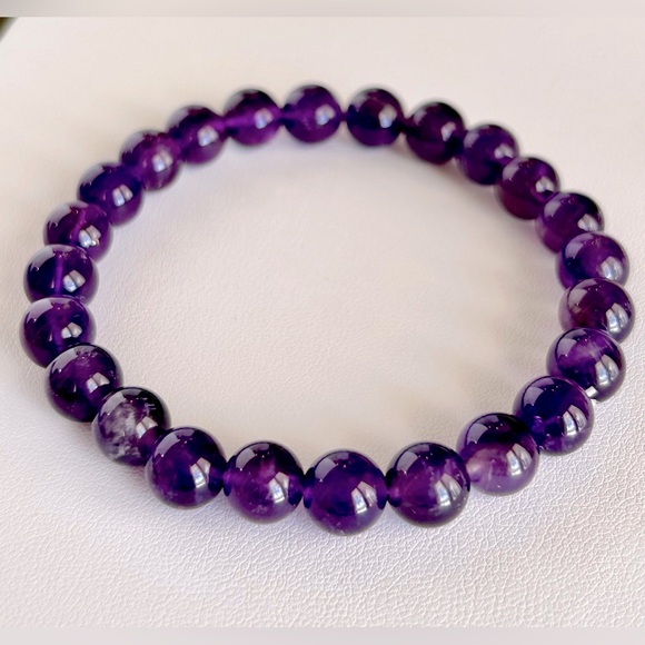 8mm Chevron Amethyst Stretch Bracelet - Picture 3 of 6